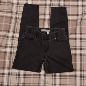 Chico's Platinum Black Denim Pull On Jeggings Chico's Size 0